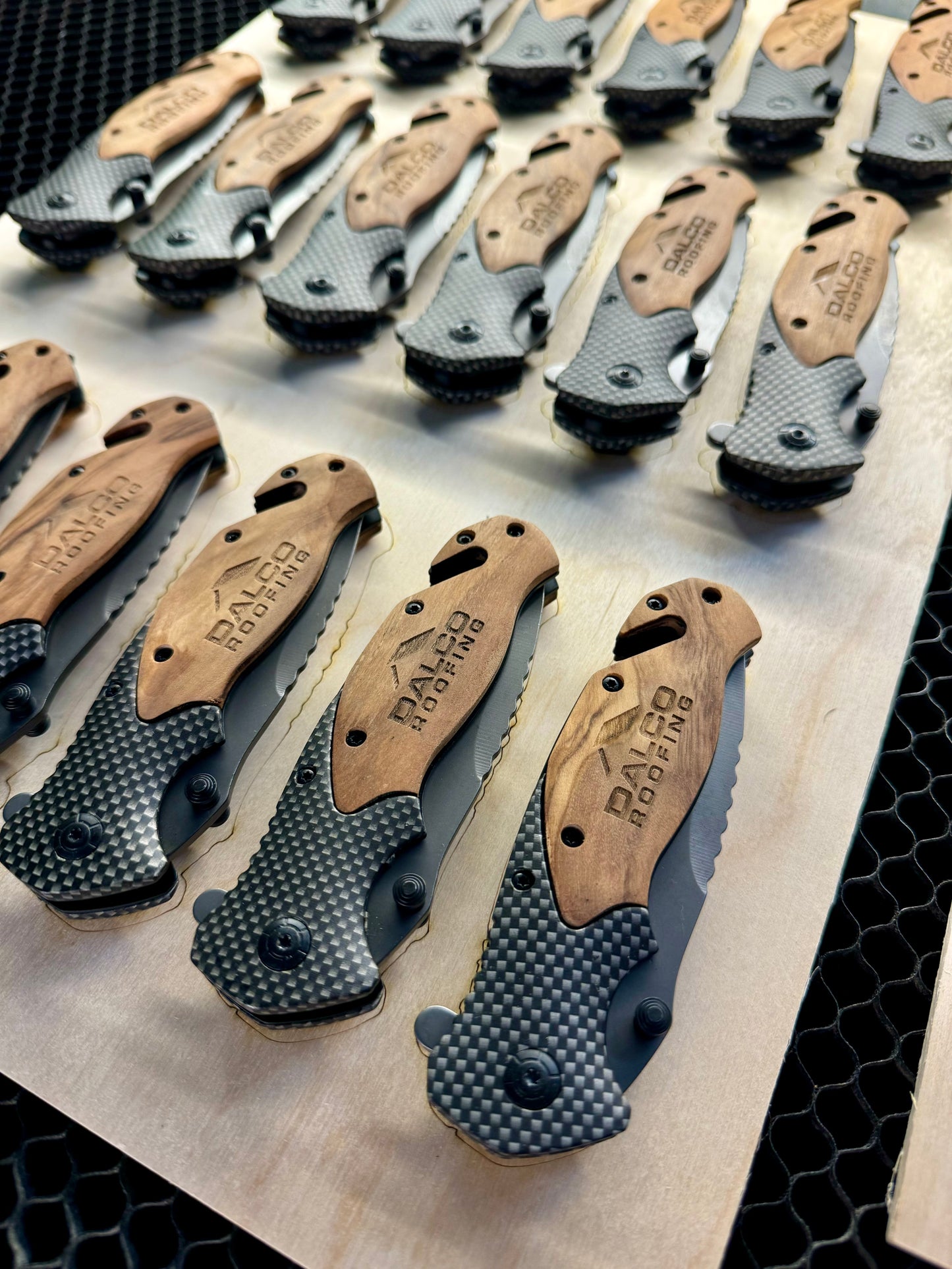 Wooden Handle Pocket Knife